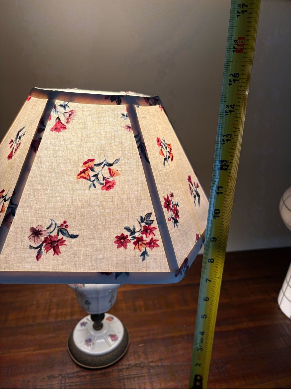 Vintage Porcelain Table Lamp/ Matching Hexigonal Fabric Shade - Picture 16 of 16